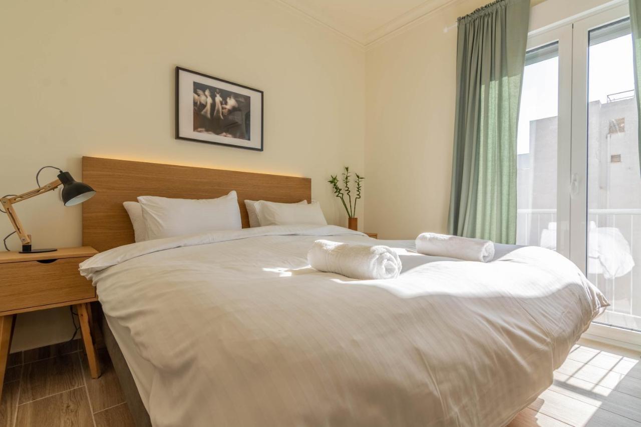 Birds Nest Apartment Athena Bagian luar foto